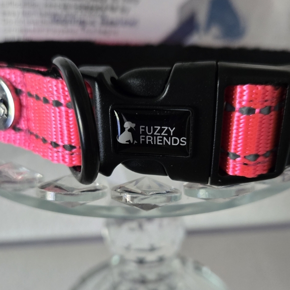 Fuzzy Friends Reflective Dog Collar - PINK - NEW in Bag - Picture 3 of 8